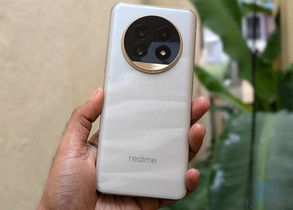 ريلمي تقلب الطاولة بـ Realme 13 Pro Plus.. هاتف شيك يغير قواعد اللعبة بكاميرات تحفة