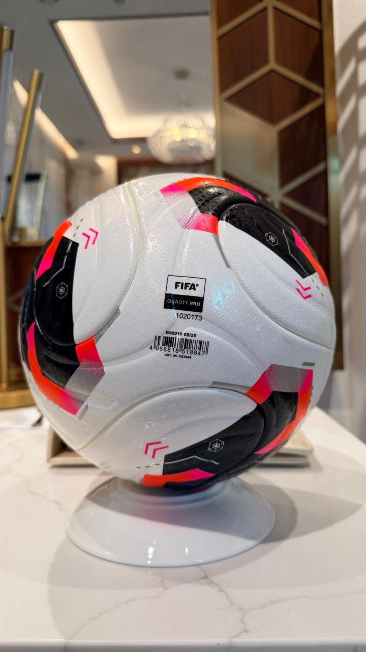 الكرة الرسمية الكرة الرسمية