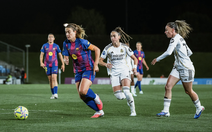 Barcelona đè bẹp Real Madrid trận 