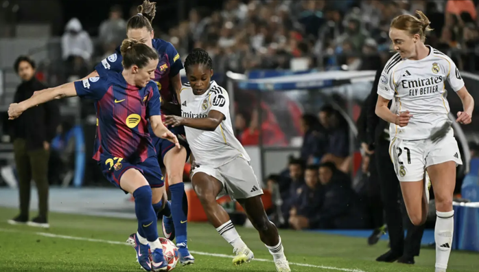 Barcelona đè bẹp Real Madrid trận 