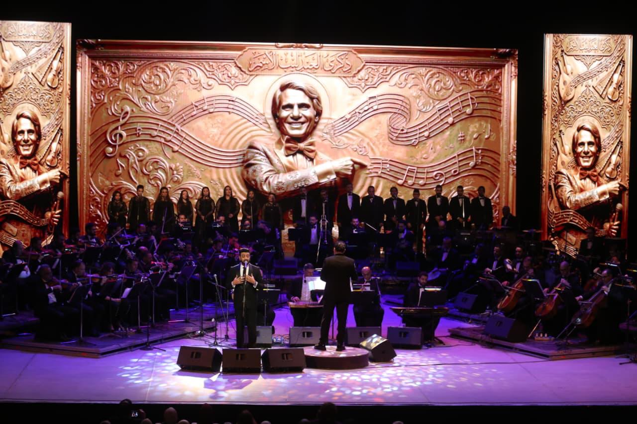 جمهور الأوبرا بين الشجن والرومانسية فى ذكرى حليم (3)