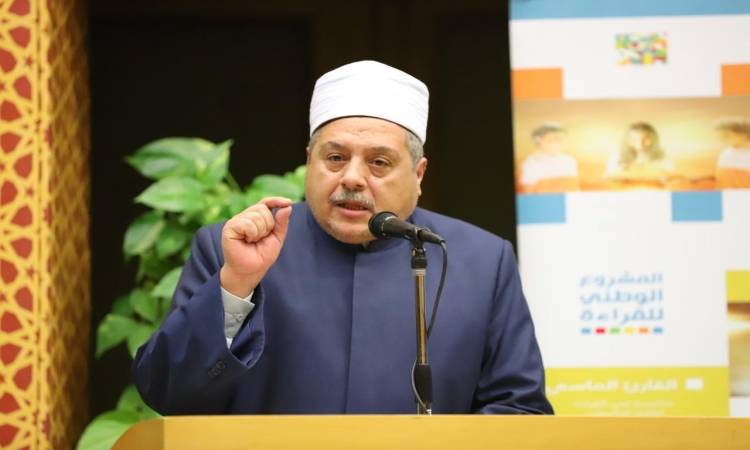 الشيخ أيمن عبد الغني رئيس قطاع المعاهد الأزهرية